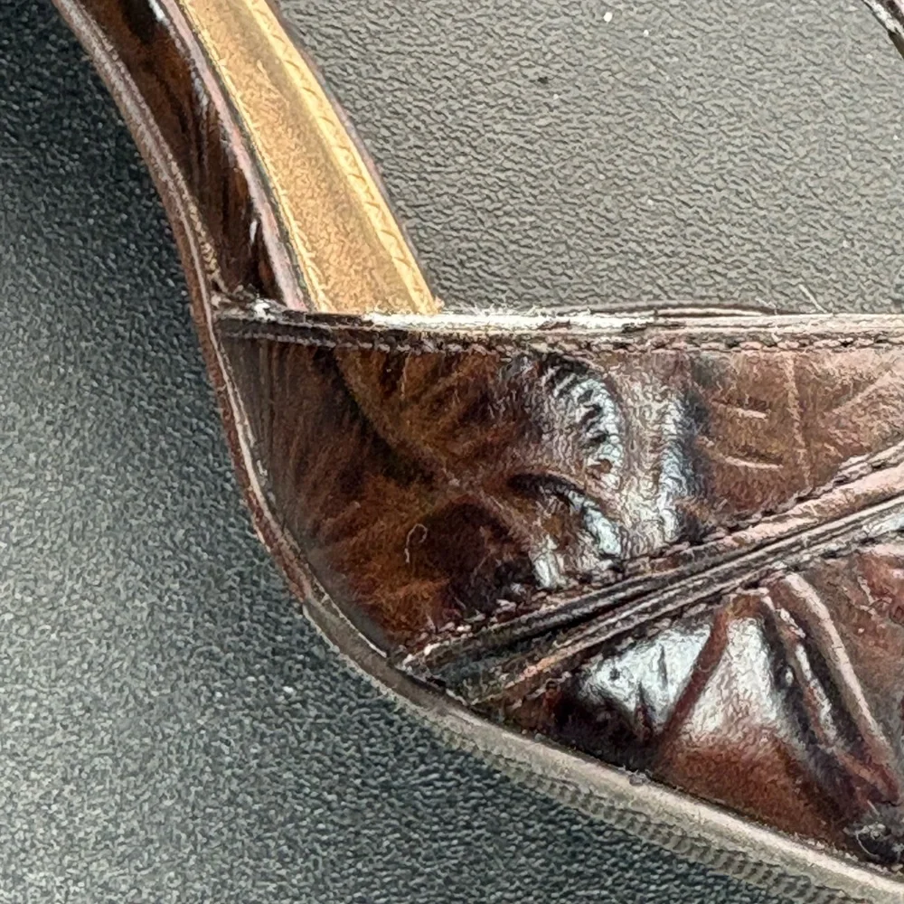 ANTONIO MELANI Brown Heels with Gold Accents - Picture 12 of 13